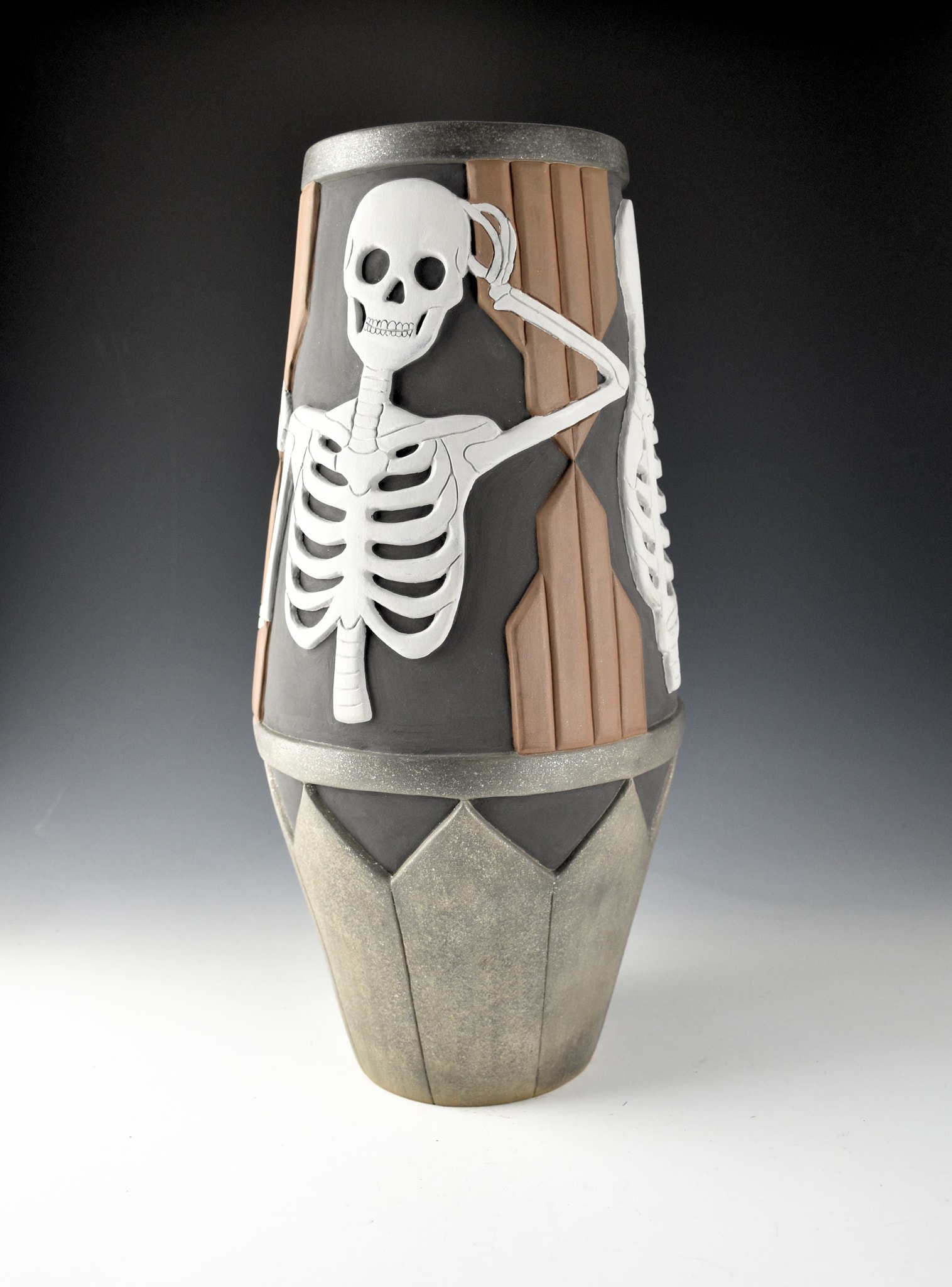 Sergio Youngblood Lugo, Skeleton Vase, Craft in America